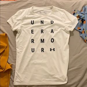 Under armor tshirt Running exercise